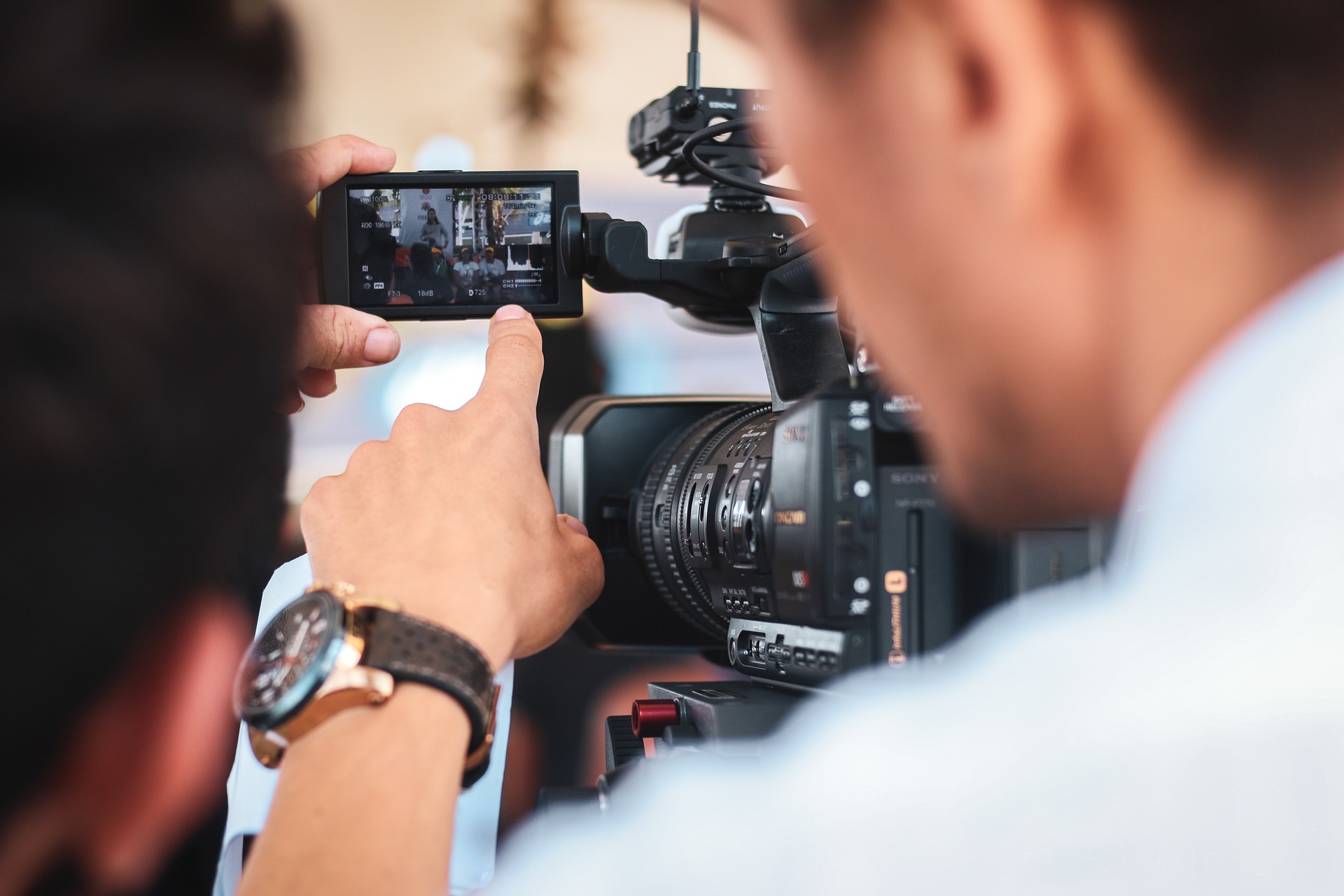 videomaker-g3c7e1834b_1920